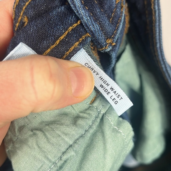 LOFT Curvy High Waist Wide Leg Cropped Jean - Picture 7 of 9